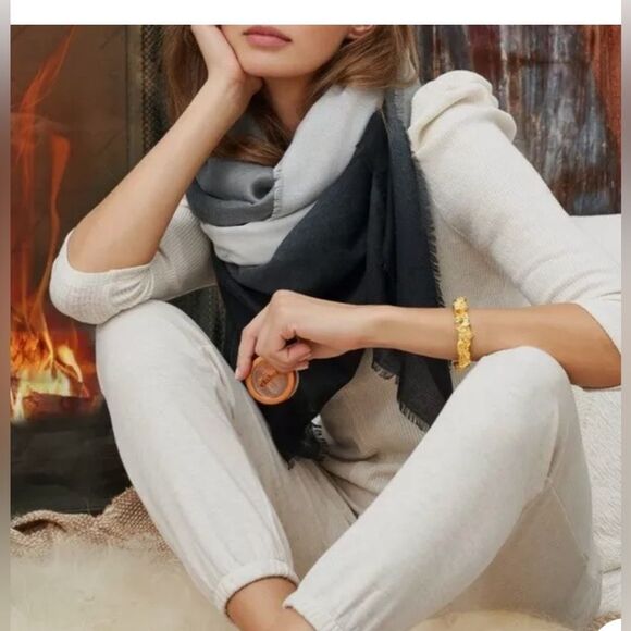 Cushnie Gray Ombre Scarf - Picture 2 of 6